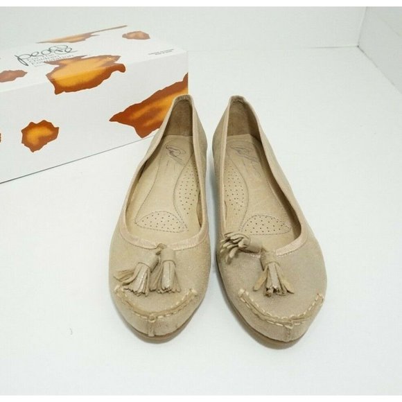 Donald J Pliner Becan Women's Slip On Flats Oxfords Beige Leather US 7 M $225 - Picture 7 of 10